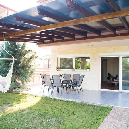 Sani Family Villa Private Garden *