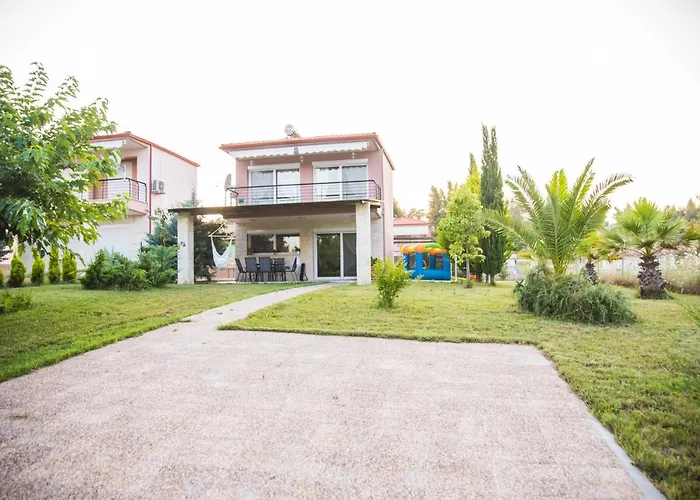 Apartamento Sani Perfect For Family Vacations *
